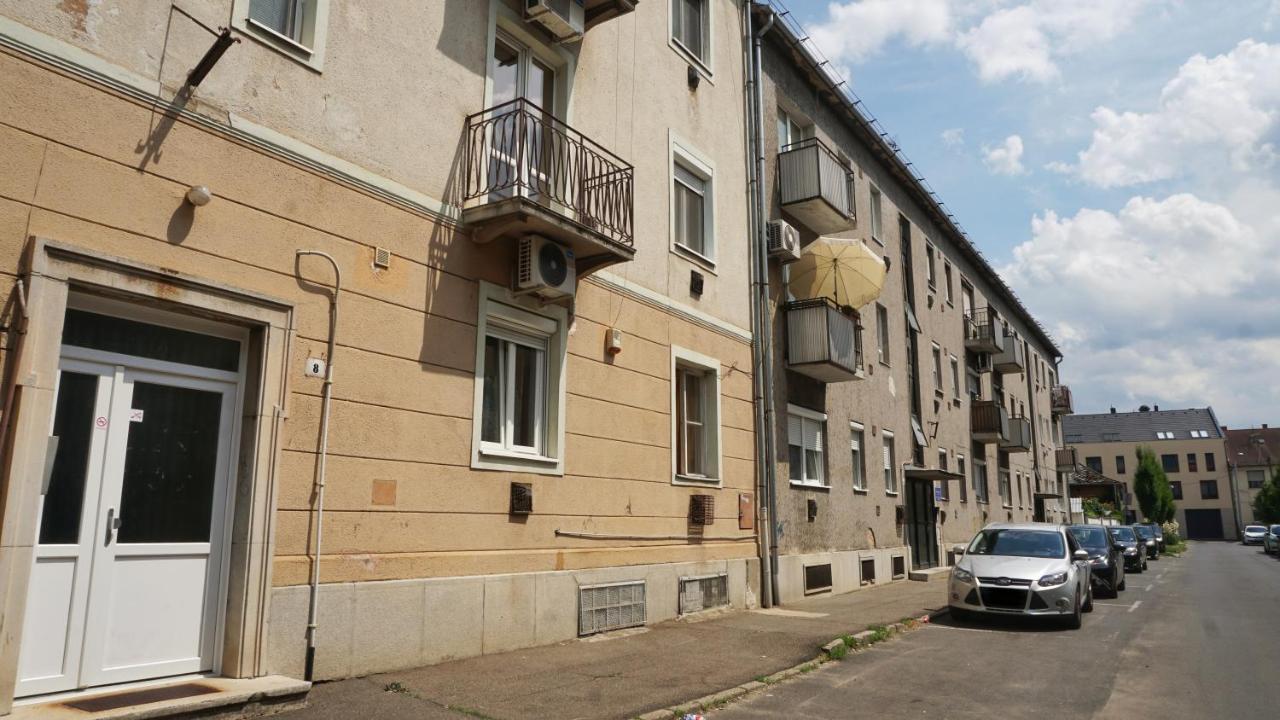 Belvarosi Exkluzív Minigarzon Debrecen Dış mekan fotoğraf